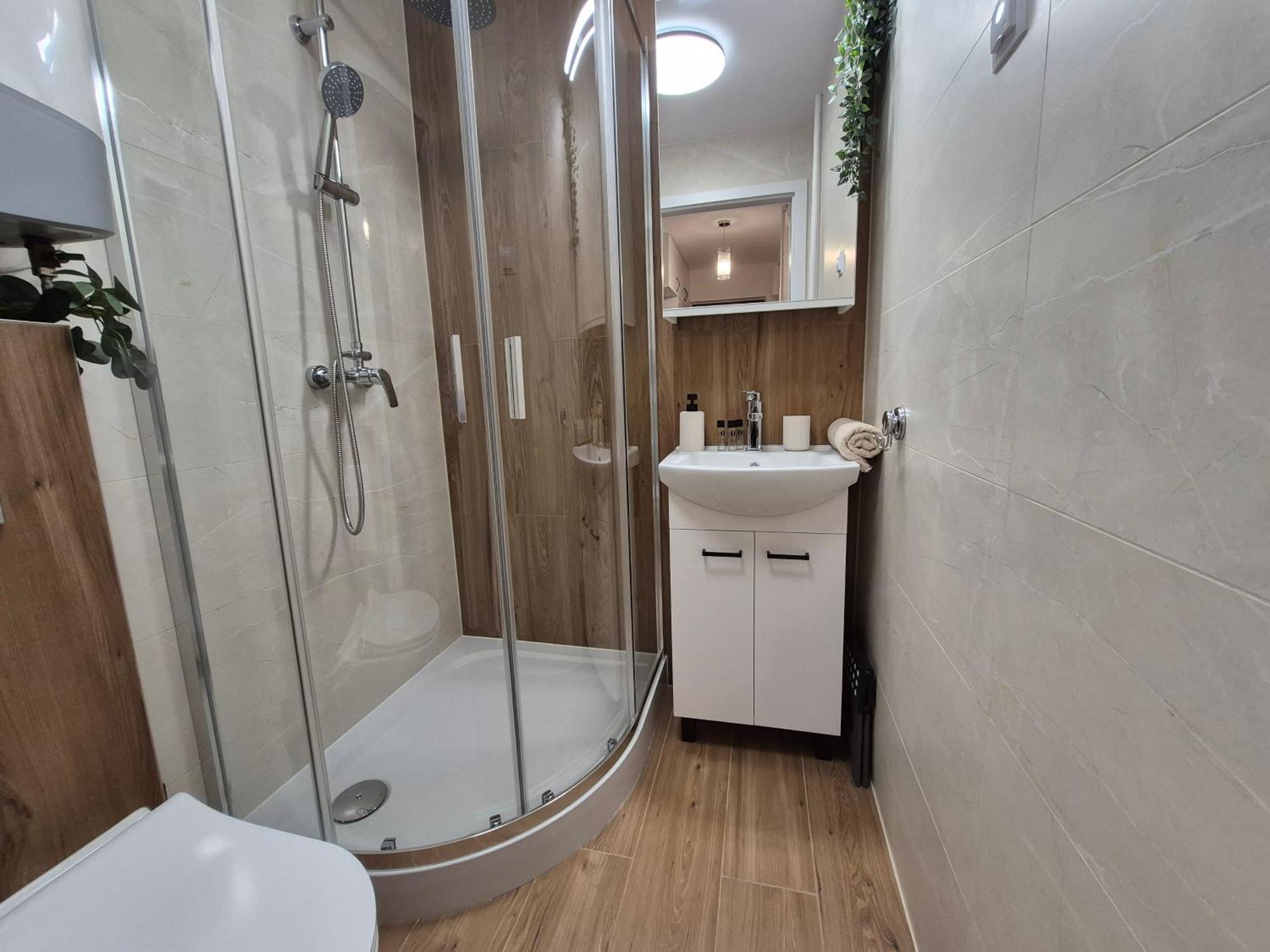 Debniki Park Apartamento *