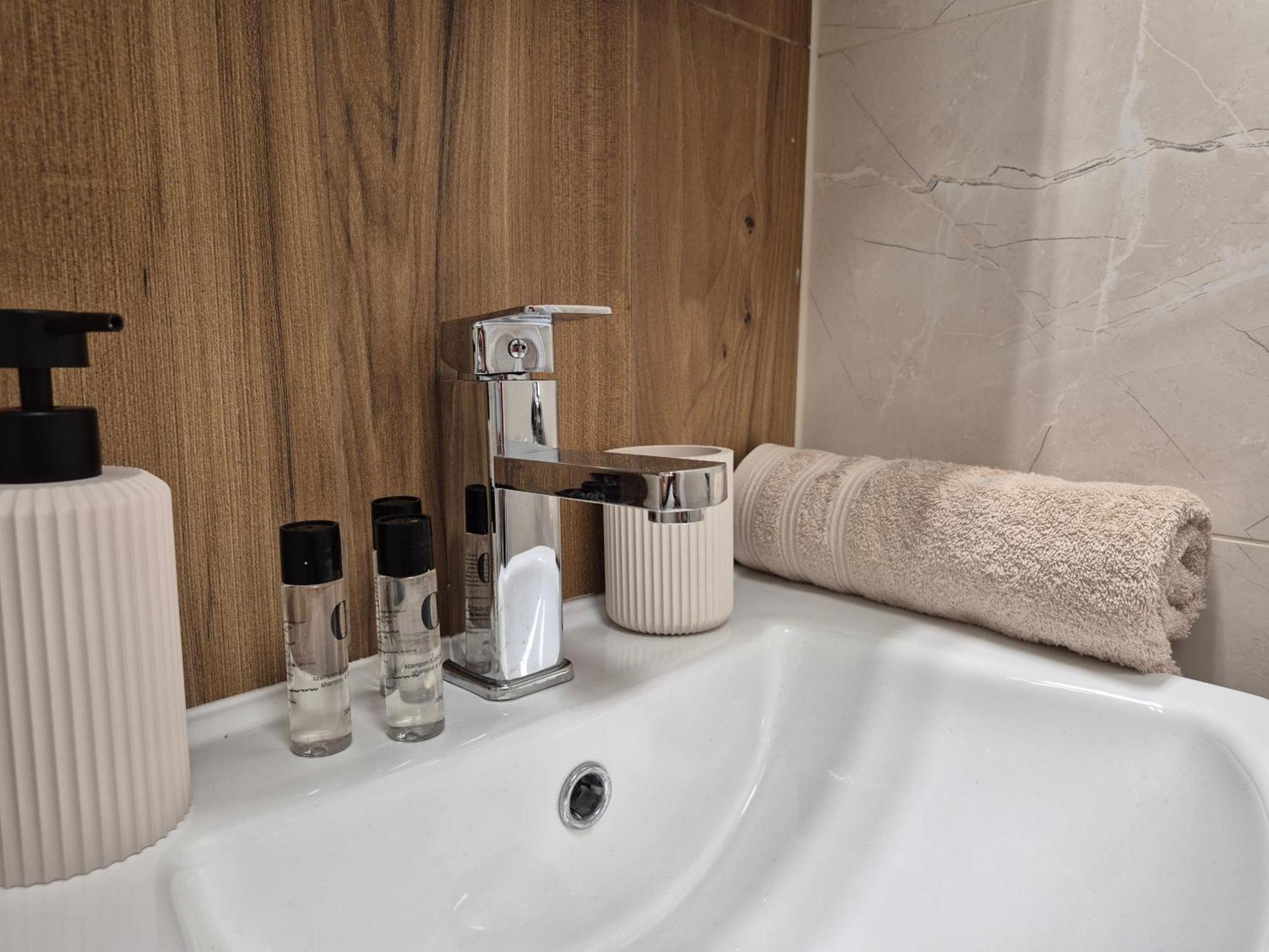 Debniki Park Apartamento